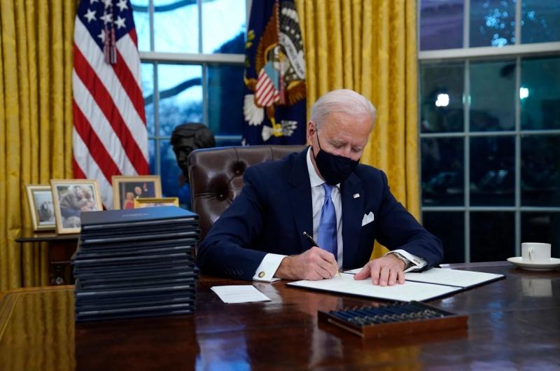 Biden executive order says schools should include transgender athletes in girls' sports