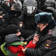 Thousands detained in protests across Russia backed by Kremlin foe Navalny