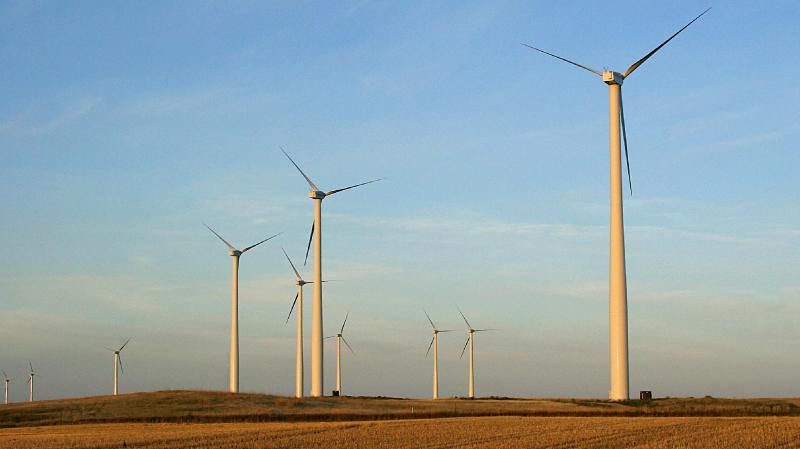 Clean energy shift hits a snag in North Dakota : NPR
