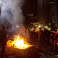 Reported antifa rioters smash windows and vandalize businesses in downtown Portland over Biden's immigration policies