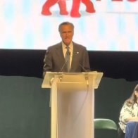 Mitt Romney Heavily Booed at Utah Republican Convention