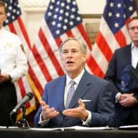 Trump endorses Texas Gov. Greg Abbott for reelection