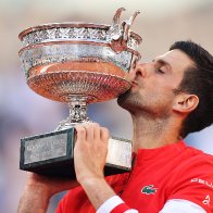 Kid goes crazy after receiving racket from Novak Djokovic after French Open triumph