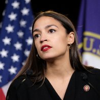 AOC Blasts Dems Who 'Mischaracterized' Ilhan Omar's Remarks and Helped Fuel 'Right-Wing Vitriol'