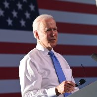 Biden gets called out for 'disappointing' Trump-like habit of hiring senior aides' children