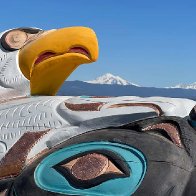 A Totem Pole Carved by Lummi Nation Citizens As a Gift for Biden Prepares for Epic Journey to Washington | Currents