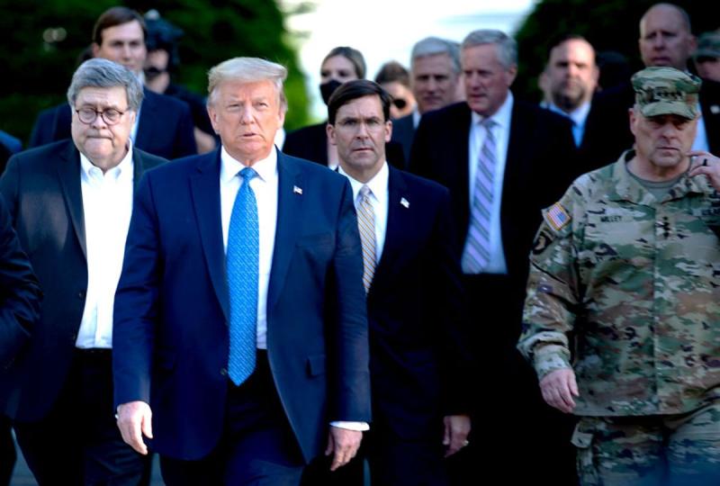 Trump tests the right's patriotism: Republicans suddenly begin to sour on the military, police 