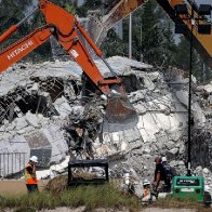 Surfside building collapse latest: Missing cat found near site as recovery effort continues - ABC News