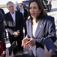 Kamala Harris is just bad at politics