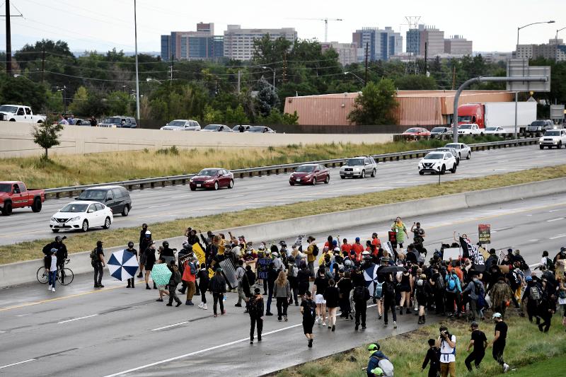 Florida allows Cuba protesters to shut down highway despite making it felony for Black Lives Matter