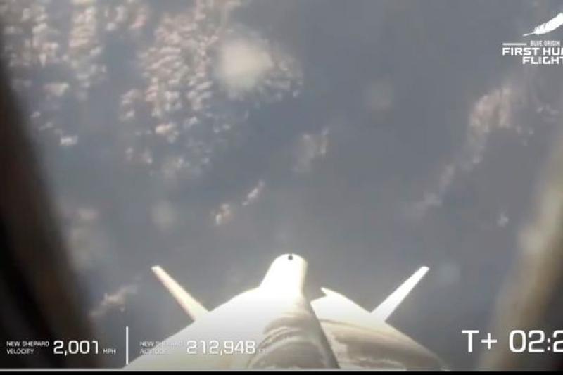 Jeff Bezos Completes Successful Space Flight