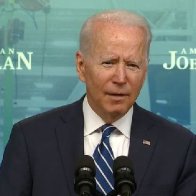 Biden's approval ratings plunge in important heartland battleground: poll | Fox News