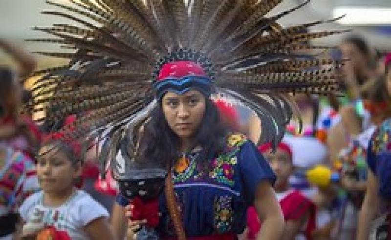 Should Columbus Day and Indigenous People's Day Co-exist ? 