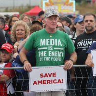 'Civil War' Trends on Twitter After Iowa Trump Rally Attendee's Remarks Go Viral