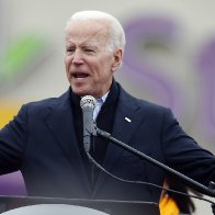 Biden's incompetence bites him in the rear on immigration