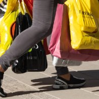 Consumer spending rose in September, despite higher prices