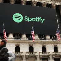 Spotify to add a content advisory to podcasts that discuss Covid-19