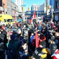 Canadian police arrest 2 leaders of protesting truckers