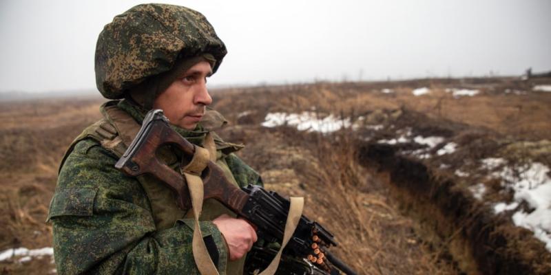 Putin orders troops to eastern Ukraine after formally recognizing breakaway regions