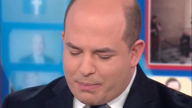 Brian Stelter confronted by college student over CNN's reporting record