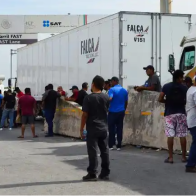 Mexican truck drivers block major US-Mexico point of entry in protest of Texas border inspections