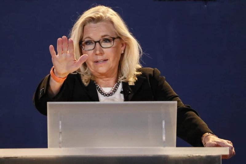 Republican Party must choose between Trump and the Constitution, Liz Cheney says in California speech