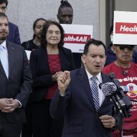 California first to cover health care for all immigrants | AP News