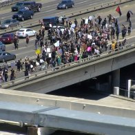 Protesters March Onto I-5 Through Downtown Sacramento - CBS Sacramento