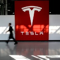 Tesla faces U.S. criminal probe over self-driving car claims, sources say