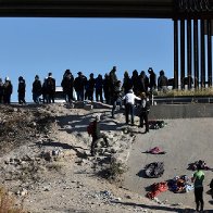 El Paso declares state of emergency as US-Mexico border crossings surge: 'Not safe' 