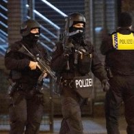 7 dead in shooting at a Jehovah's Witness hall in Germany