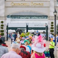 Churchill Downs to Cease Racing as It Investigates Deaths of Horses
