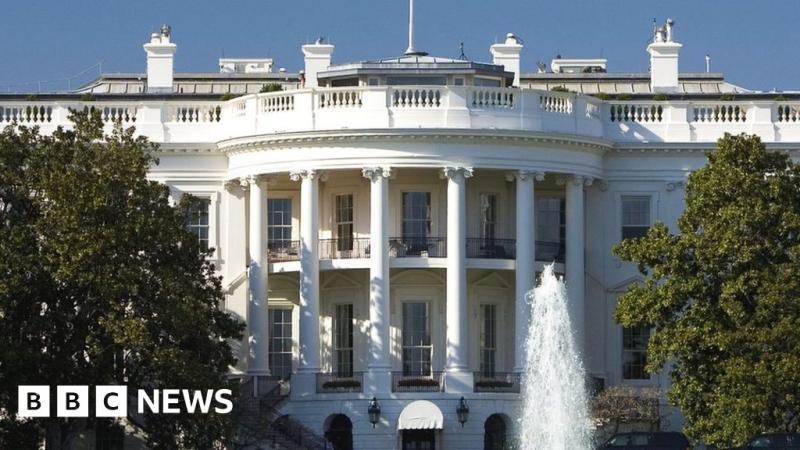 Cocaine found in White House sparks brief evacuation - BBC News