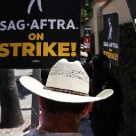 SAG-AFTRA issues strike guidance specifically for influencers amid confusion