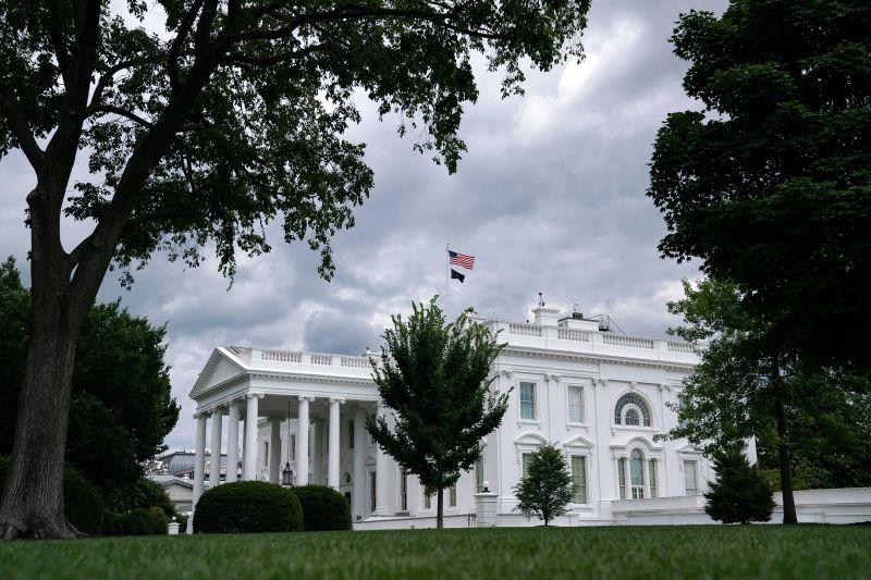 White House calls on Congress to pass a short-term spending bill
