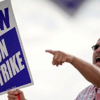 UAW to strike at Detroit Big Three after failed contract agreement 