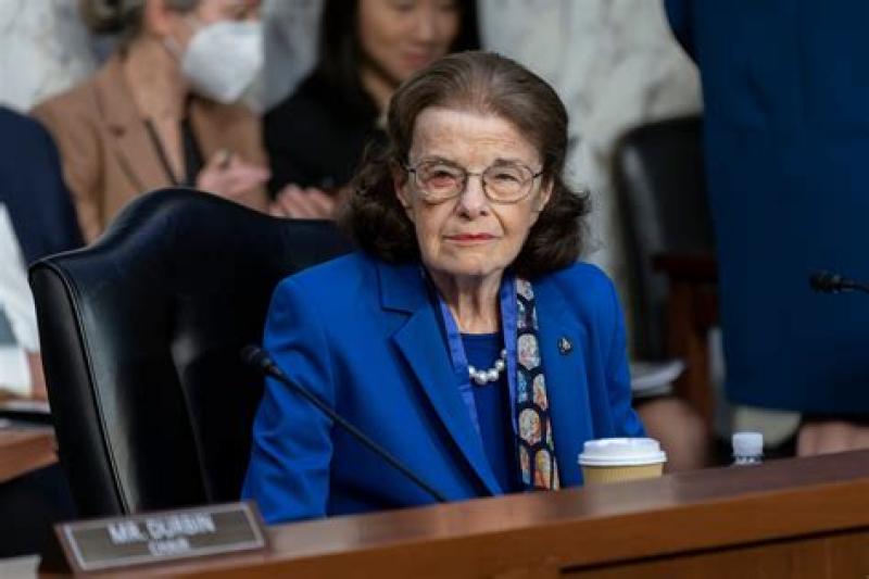 Feinstein's death shines a spotlight on the issue of aging politicians