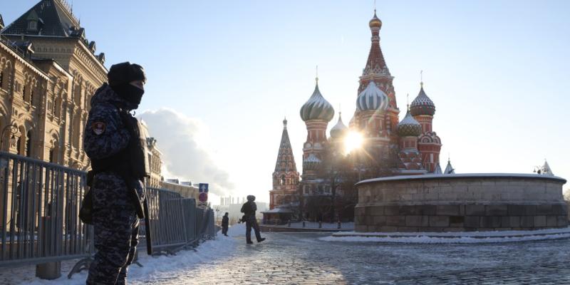 U.S. warns of imminent Moscow attack by 'extremists,' urges citizens to avoid crowds