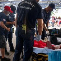 Extreme heat sends 11 to hospital at Arizona Trump rally