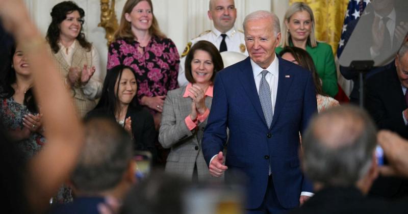 Watch Live: Biden announces new immigration program offering legal status to spouses of U.S. citizens - CBS News