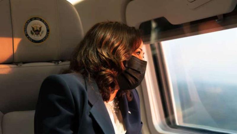 Kamala Harris Spends Flight Looking For Cloud Where Her Data Is Stored