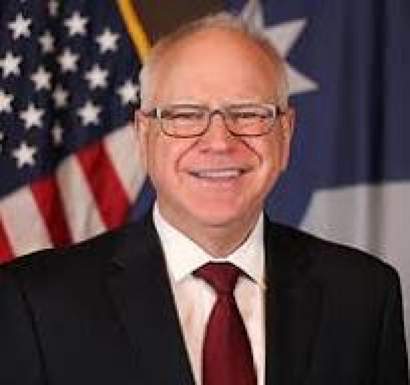 Tim Walz repeatedly hosted Muslim cleric who celebrated Oct. 7 and shared pro-Hitler website link