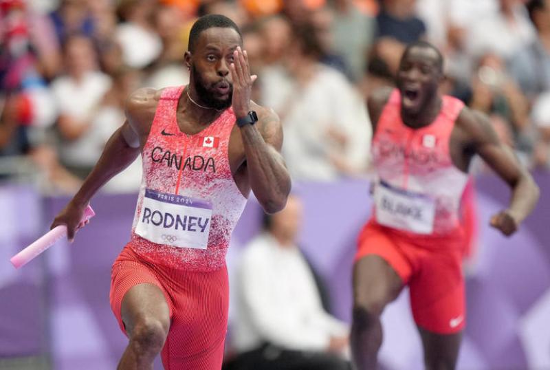 Andre De Grasse and Team Canada win gold in men’s 4×100 relay