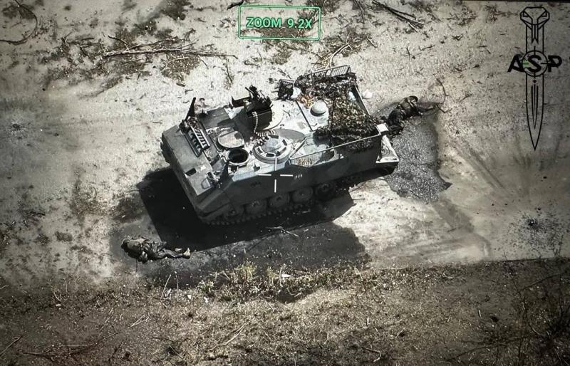 Russia Captured One Of Ukraine's Dutch APCs, Rode It Back Into Battle