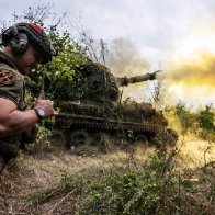 Ukraine launches new offensive in Kursk, Russia