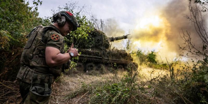 Ukraine launches new offensive in Kursk, Russia