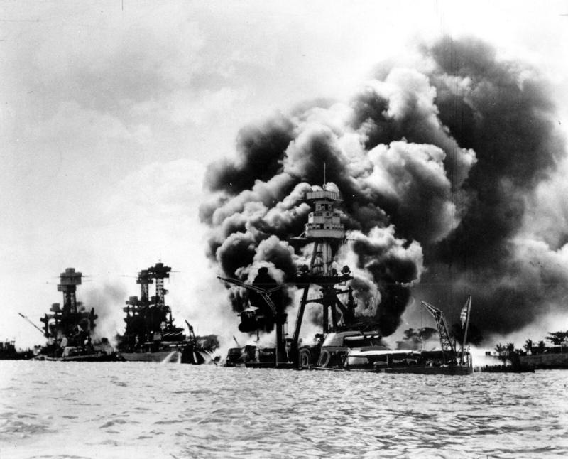 50 historical photos of the attack on Pearl Harbor