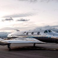 Virgin Galactic unveils mirror-coated space plane, Spaceship III