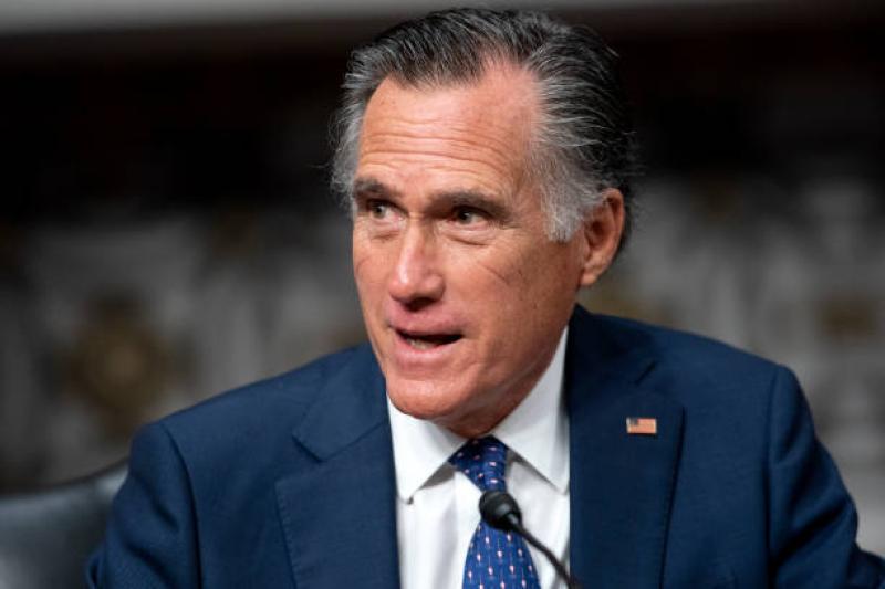 Romney warns against getting rid of filibuster, citing possible Trump win in 2024