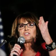 Unvaccinated Sarah Palin flouted New York rules by dining indoors before testing Covid positive, report says
